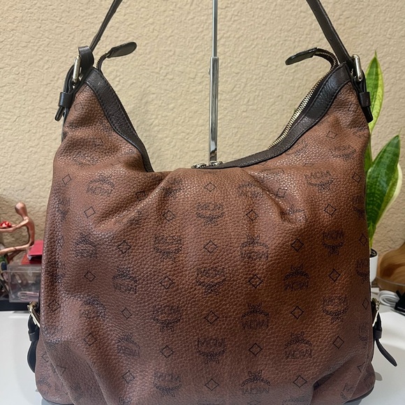 MCM COCOA VISETOS HOBO - Picture 2 of 15